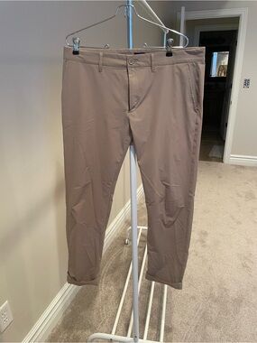 J. Crew Men's ‘Tech Pants’ in Taupe Brown
